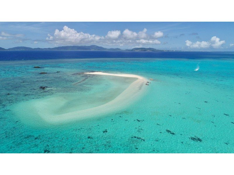 ≪Ishigakijima AM only≫ If you get lost, take this course! Phantom Island & Remote Island Snorkel Tour Photo/Video/Drink Serviceの紹介画像