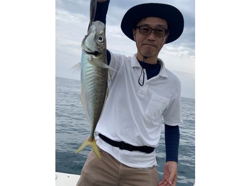 [Shizuoka, off the coast of Lake Hamana, near the Enshu Sea] Enshu Sea jigging! Schools available | Beginners welcome | We'll teach you how to enjoy fishing ♪の画像