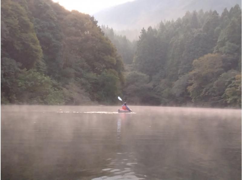 【北海道・SUP体験】透明度の高い支笏湖の湖面をクルージング！SUP体験（半日コース）の画像