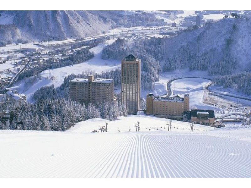 新潟・越後湯沢】スキー専用ゲレンデで初心者から楽しめる！NASPA