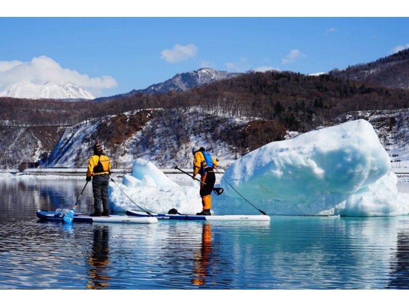 【北海道・SUP体験】透明度の高い支笏湖の湖面をクルージング！SUP体験（半日コース）の画像