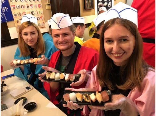 [Odaiba, Tokyo] Make your stomach and your heart happy! An impressive, authentic sushi chef experience! 8 nigiri sushi pieces + mini udon hotpot + certificate [Discount available]の画像