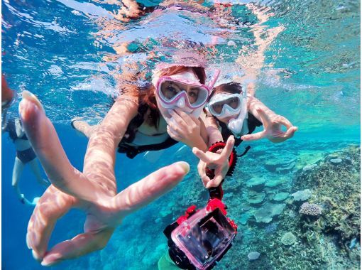 当日予約歓迎！人気NO.1★八重干瀬シュノーケルツアー《ドローン撮影&高画質水中カメラ無料レンタル&撮影データ全部プレゼント》の画像