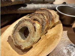 [Hokkaido/Sapporo/Jozankei] Let's take care of the annual rings while having a bonfire! ～Making Baumkuchen round and round～の画像