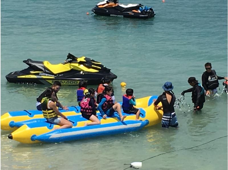 [Okinawa Uruma City] Okinawa's sea play-cheap marine leisure "All-you-can-play 5 marine tubes"