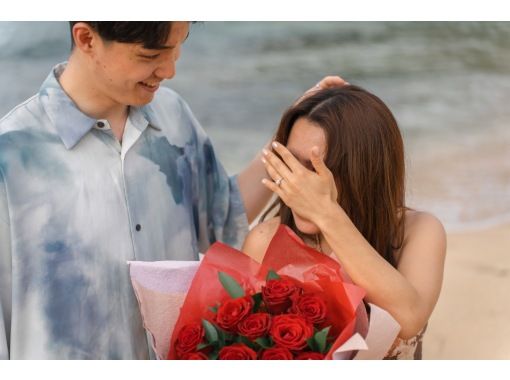 <Okinawa, Nakijin, Kouri Island> Choose your photo tour * From surprises and proposals to family photos, you can also use drones to make moviesの画像