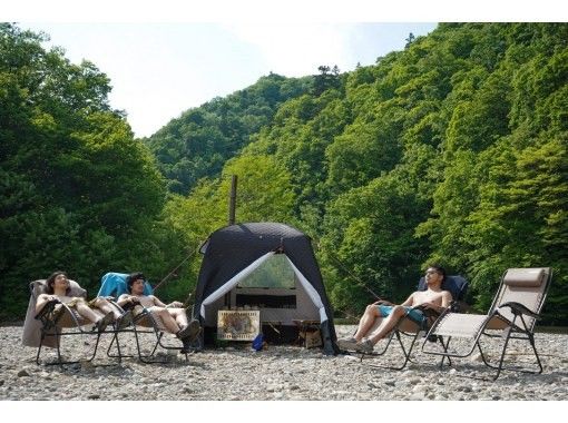 [Hokkaido, Sapporo, Jozankei] A cold river bath! Relax in the great outdoors of Jozankei - River View Tent Sauna Tourの画像