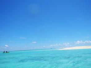 【沖縄・久米島】はての浜上陸カヤックツアー　自力で行くはての浜!!【現地集合プラン　60歳以下限定】の画像