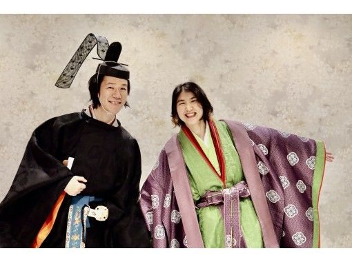 [Heian costume experience in Tokyo] Junihitoe (Chitose) & Sokutai experience limited to 2 groups! Free to shoot and bring in a cameraman!の画像