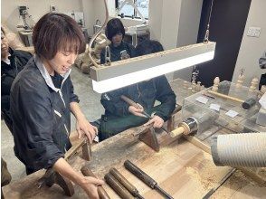 [Ishikawa/Kaga] Woodturning experience! Tour of Yamanaka lacquerware manufacturing site and cafe drink included