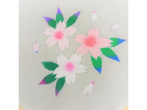 [Ishikawa/Kanazawa] Beginners welcome! Create your own original work with Kaga Yuzen coloring experience!の画像