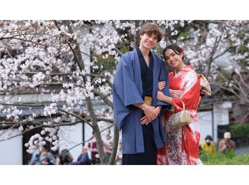 SALE! [Kyoto, Kiyomizu-dera Temple] Couples Kimono & Yukata Rental, including women's hair styling ☆ Everything you need to dress up is included ♪の画像