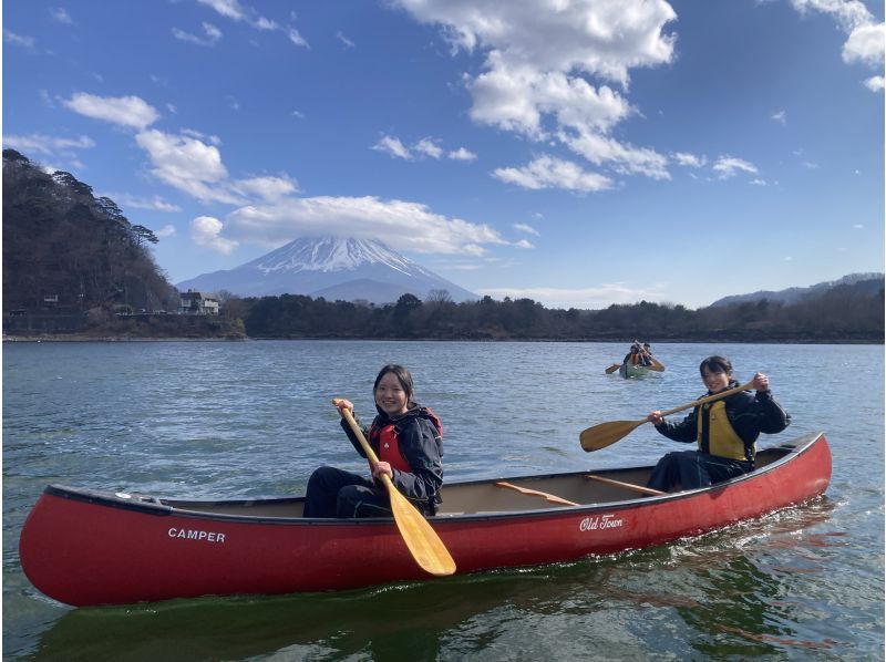 【山梨・精進湖】◎お得な秋割 ♪ 精進湖のステキな自然と富士山を満喫 ♪ カナディアンカヌー体験！（9：30/13：30）の紹介画像