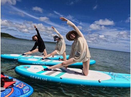 【宮古島】≪SUPヨガ ＆SUPクルージング≫ （2.5時間）体幹も心もととのう水上ヨガ体験！ドローン＆GoPro撮影無料★初心者歓迎の画像