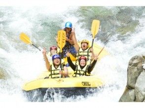 【群馬/水上/みなかみ】爽快！激流川下り ラフティング半日ツアー！DVD付きプランあります☆