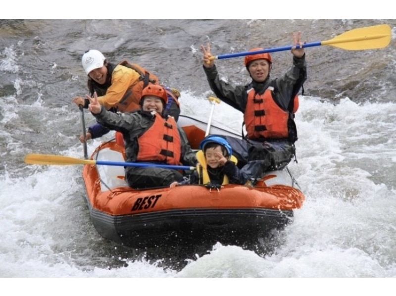 [Hokkaido, Niseko] One boat per group, no sharing! Photo data gift! Fun rafting for everyone! Beginners and children are welcome!の紹介画像