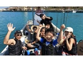 [Popular with families] Private boat for 4 hours, snorkeling, fishing experience, uninhabited island, Tsuken Island, same-day tour, empty-handed OK! Toilets available