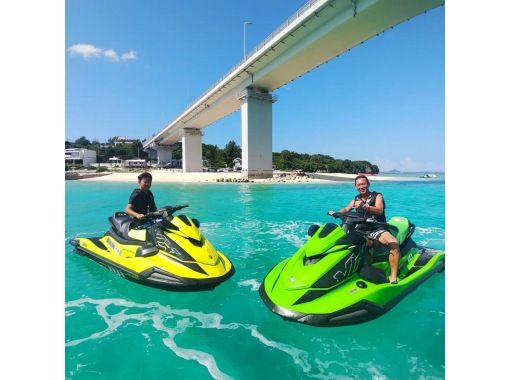 【沖縄・名護】ジェットスキー で行く 瀬底島&水納島ツアー（免許なし）の画像