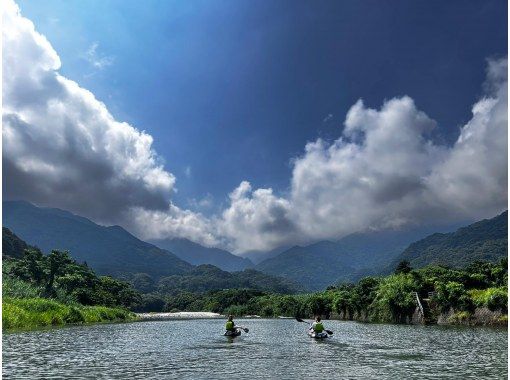 Kayaking on Yakushima: A fun kayaking experience near Inakahama, a sea turtle nesting siteの画像