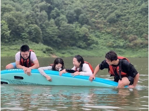 【東北・山形】白川湖SUPツアー！暑い夏こそ水遊び★ガイド付き2時間コースで初心者・ファミリーも安心＆写真プレゼントの画像