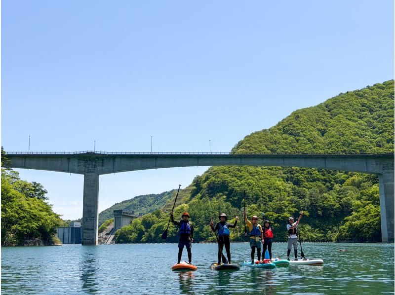 【北海道・SUP体験】透明度の高い支笏湖の湖面をクルージング!SUP体験(半日コース)の画像