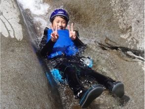 [Gunma Minakami / Minakami] Canyoning Summer Course 25th Anniversary Plan ☆ Perfect for families and beginners!の画像