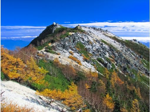[Yamanashi] Special plan: Staying in mountain huts! Available for 2 people or more! 1 night, 2 days, guided tour of Mt. Houou (advanced) - Yama Deluxe -の画像