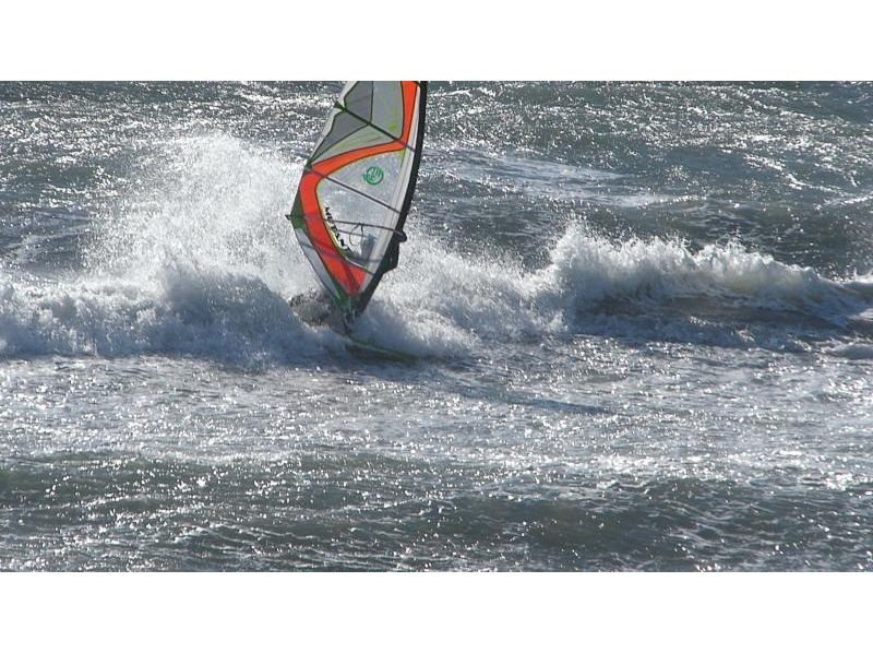 【神奈川・由比ヶ浜・中級～上級者！】ウィンドサーフィン　ステップアップ5回コースの紹介画像