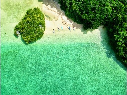 [Ishigaki island half day] Superb view SUP cruising! Beginners are also safe and secure, and we propose the best place for that day! Secret beach!の画像