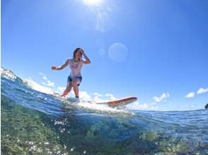 [Okinawa main island] "Experience surfing!" Guide to the beautiful Okinawan beaches that locals know "2 and a half hours tour" Beginners and beginners are welcome! Empty-handed OK!の画像