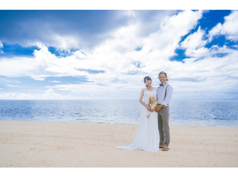 【沖繩恩納村】距離海邊步行0分鐘的自助婚紗專門照相館！婚紗攝影僅需9800日元~の紹介画像