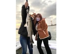 [Private tour! Rental fee included!] ☆Tokyo Bay fishing without bringing anything ☆Perfect for summer vacation independent study! ☆Private 3-hour premium plan