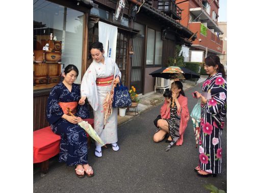 【東京・谷中】Authentic Kimono Culture Experience Dress, Walk, and Captureの画像
