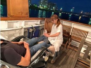 [Niigata] Sightseeing cruise/massage | A special healing experience on board ♪ Recommended for couples ♪