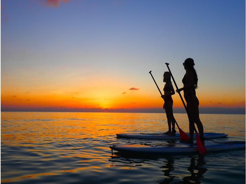 [Miyakojima/Evening] Sunset SUP or canoe ★ Very popular activity ★ Instagram-worthy ★ Photo data gift! Beginners welcome!の紹介画像