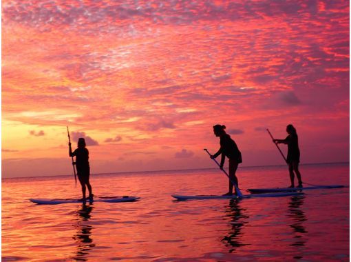 [Miyakojima/Early morning] Exquisite sunrise SUP ★ A relaxing and moving experience from the morning ★ Free photos ★ The best morning ★ Empty-handed participation OK!の画像