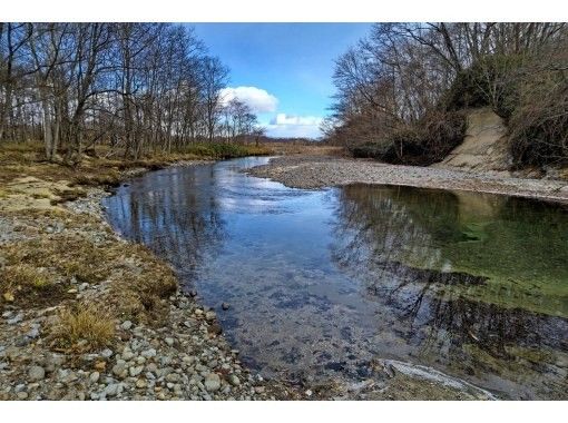 【北海道・白老】プロガイドと行くウヨロ川 軽ハイキングツアーの画像