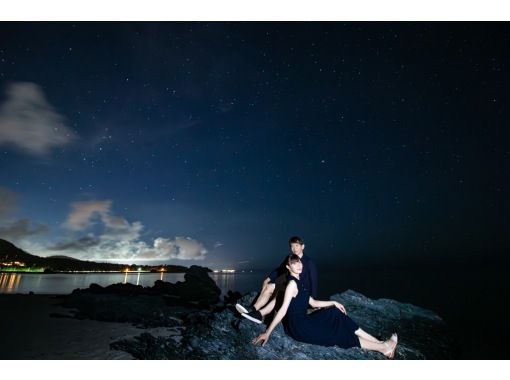 ＜沖縄・恩納村＞星空photoと宙さんぽ　in 希望ヶ丘ビーチ　参加者毎に撮影☆参加者毎に星達をバックに撮影☆ご家族からカップルさんお仲間通の画像