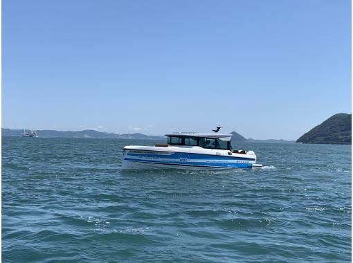 【香川・坂出】BAY MARINA　３島巡り！プライベートサンセットクルーズで瀬戸大橋を一望プラン！！の画像
