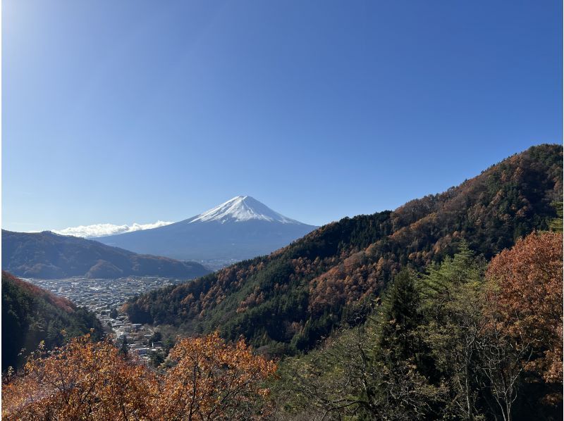 ★NEW [Yamanashi/Lake Kawaguchi/Misaka Pass] Go on an easy e-bike! Spectacular view of Mt. Fuji tour from the teahouse on the mountain pass!の紹介画像