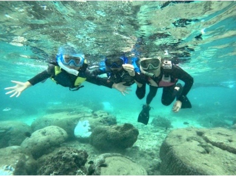 [Blue Cave Snorkel] Exclusive guided tour to “Okinawa Blue Cave”