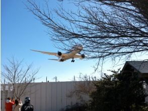 冬の北風運用がチャンス★成田空港ど真ん中！東峰神社で迫力の飛行機＋日本初「ワンストップ輸出拠点機能」新生成田市場見学