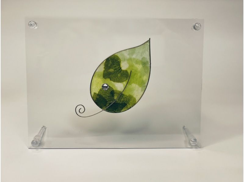 [มิยากิ/เซนได] กำลังลดราคาฤดูใบไม้ผลิ! (เดินจากสถานีเซนได) ``ดอกไม้สี (ศิลปะใหม่ที่แสดงออกถึงพื้นผิวของกระจกสี)'' ประสบการณ์ทำมือの紹介画像