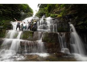 [Okinawa, Iriomote Island] Geta Falls & Mangrove Kayaking - Enjoy the mountains and rivers! 1-day tour [Kayaking & Trekking]