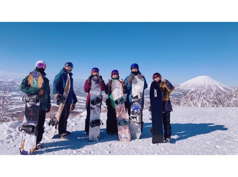 【北海道ルスツ】10人以上でお得にスノボレッスン！学生旅行・卒業旅行・社員旅行におススメ！みんなで素敵なスノーボードの思い出を作ろう！の紹介画像