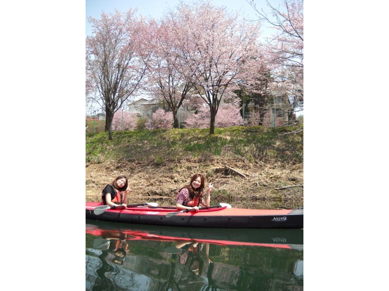 [Gunma/Minakami] You can ride from 3 years old! Leisurely walk on the lake Canoe tour (half day) 