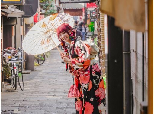 【大阪/道顿堀/难波地区】穿上和服，欣赏难波地区的霓虹灯！ （浴衣/和服90分钟计划发型套装）の画像