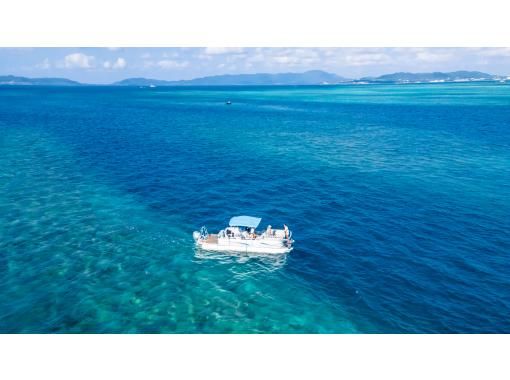 [Ishigaki Island/Morning] Enjoy a cruise through the emerald green ocean ★ A refreshing experience from the morning ★の画像