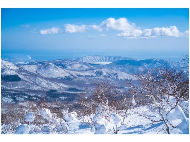 [Hokkaido/Noboribetsu] You might be able to see frost-covered trees! Orofure Pass Snowshoe Tour for Beginnersの紹介画像