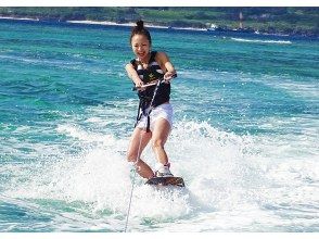 【絶叫好き専門のマリンスポーツ】ウェイクボード＋マリンスポーツ3種目の『Hyperマリン』【本部町・グリーンフラッシュビーチ】